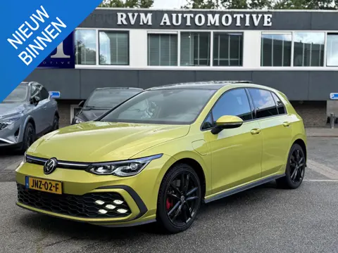 Volkswagen Golf 1.4 eHybrid GTE 32.000 KM! | PANO | HEAD-UP DISPLAY | KEYLESS | IQ LED MATRIX | WINT