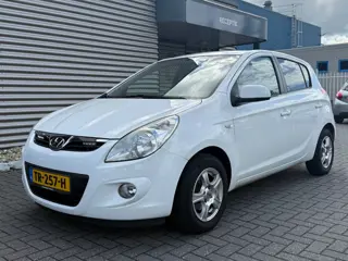 Hyundai I20 1.4i DynamicVersion