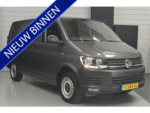 Volkswagen Transporter 2.0 TDI L1H1 Comfortline // AUTOMAAT // 116.000 km // AIRCO // CRUISE CONTROL