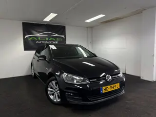 Volkswagen Golf 1.0 TSI Business Edition Connected - Camara - Navi - NAP - Airco - APK 2027