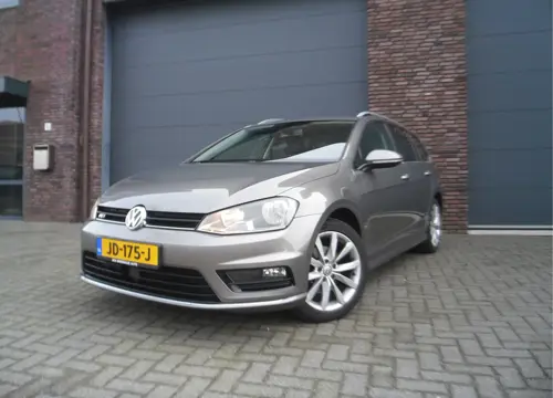 Volkswagen Golf Variant 1.4 TSI Business Edition Connected R