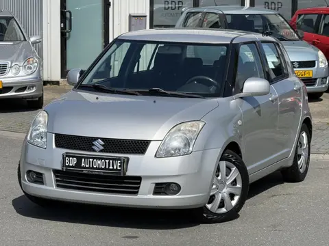 Suzuki Swift 1.3 Shogun