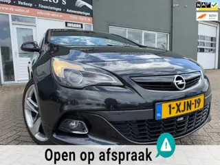 Opel Astra GTC 1.6 Turbo Sport met leer en parkeersensoren en navigatie en bluetooth en cruise contr