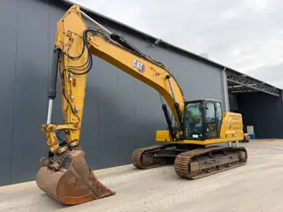 Cat 330 07B (bj 2020)
