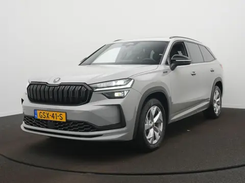 Skoda Kodiaq 1.5 TSI MHEV Sportline Business 7p Navigatie - Camera - 7 Zits - Trekhaak - Panoramadak