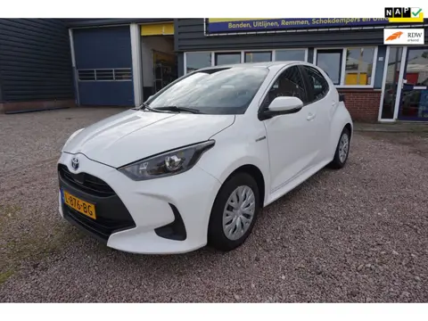 Toyota Yaris 1.5 Hybrid Active,5 drs, 1e eig ,org Ned, NAP ,boekjes ,splinternw staat
