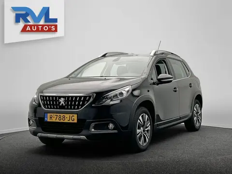 Peugeot 2008 1.2 PureTech Allure | Trekhaak | Stoelverwarming Panorama Dak Climate / Cruise control 