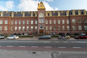 Woning aan de Bredaseweg te Tilburg