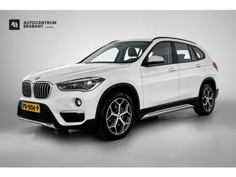 BMW X1 SDrive20i Executive (NL-auto, Goed OnderH, Navi, Sportstoelen, Led, Climate Con, Parkeersenso