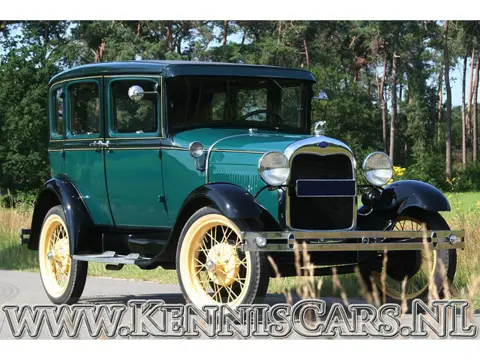 Ford 1929 A Murray De Luxe Seven Window Sedan Sedan