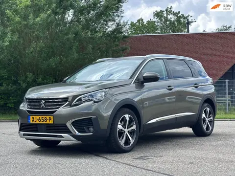 Peugeot 5008 1.2 PureTech Advanced Grip Control Allure 7P*Navigatie*Dealer onderhouden*Cruise*Clima*