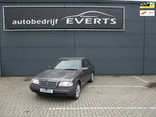 Mercedes-Benz C-klasse 180 Elegance 155173 km Nederlandse auto opknapper maar zeker geen slechte