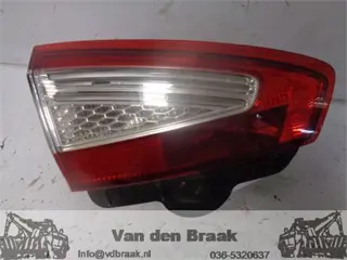 Ford Mondeo Wagon 2010-2015 Achterlicht linksbinnen