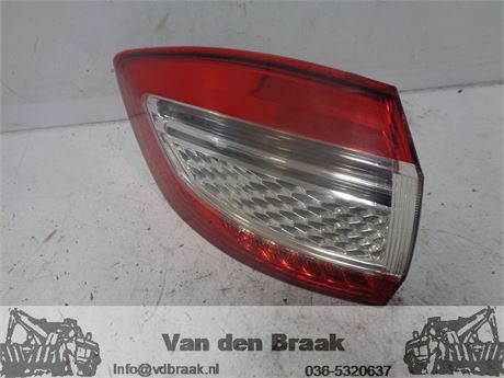 Ford Mondeo Wagon 2010-2015 Achterlicht linksbuiten