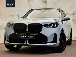 BMW X3 30e xDrive M Sport Pro , pano, 21", tr.haak, H/K, HUD, 360° camera, keyless, shadow line
