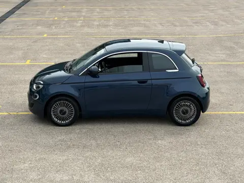 Fiat 500 Icon 42 kWh Apple CarPlay ‘Ocean Green’