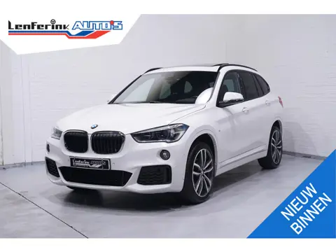 BMW X1 sDrive18d M Sport Panodak Head-up Leder Camera Afn. trekhaak PDC v+a