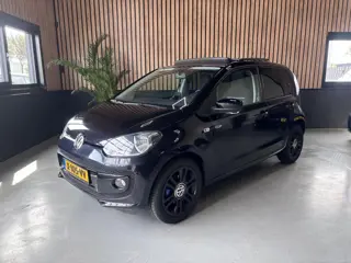 Volkswagen up! 1.0 high up OPENDAK! CUP UITVOERING! STOELVERWARMING