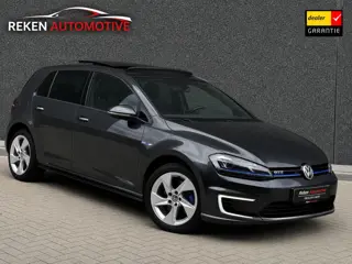 Volkswagen Golf TSI GTE Plug-in Hybrid Pano CarPlay Navi Cruise