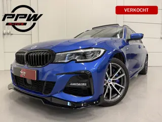 BMW 3 Serie Touring 330e M-Sport PERFORMANCE BODYKIT PANO/HEAD-UP/H&K/MEMORY/LASER/ACC/360CAMERA/KEY