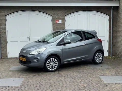 Ford Ka 1.2 Titanium X Nette auto (bj 2010)
