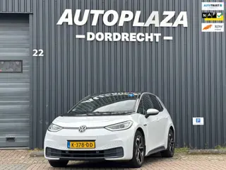 Volkswagen ID.3 First Plus 58 kWh |SOH 88,88%I|TREKHAAK|CAMERA|STOELSTUURVERW|