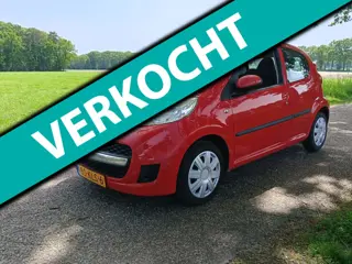 Peugeot 107 1.0-12V Sublime 5 Deurs met Airco en Nieuwe Apk
