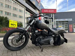 Harley Davidson Chopper 107 FXBB Softail Street Bob