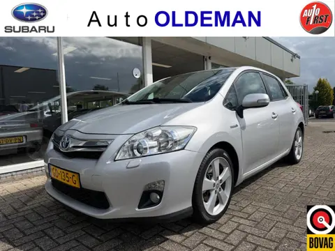 Toyota Auris 1.8 Full Hybrid Dynamic NAVI,CAMERA,CRUISE,CLIMA