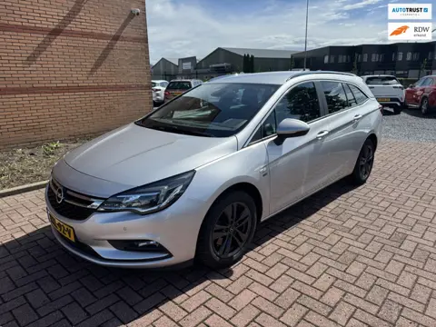 Opel ASTRA SPORTS TOURER 1.6 CDTI Business Executive, Euro 6, Automaat, Apple Carplay, PDC V+A, Spor