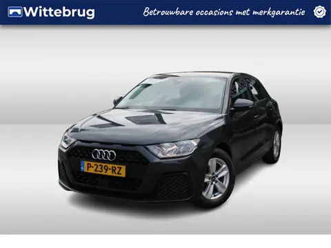 Audi A1 Sportback 25 TFSI 95pk Pro Line / Navigatie by APP / Parkeersensoren / LM velgen / Digital c
