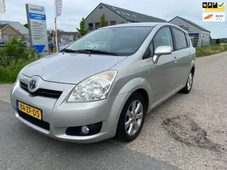 Toyota Verso 1.8 VVT-i Luna