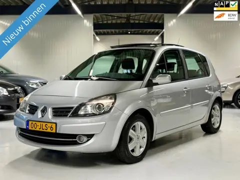 Renault Scénic 1.6-16V Panorama|Navi|Trekhaak!