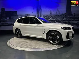 BMW IX3 High Executive 80 kWh *Pano*HUD*Driving Assistant Professional