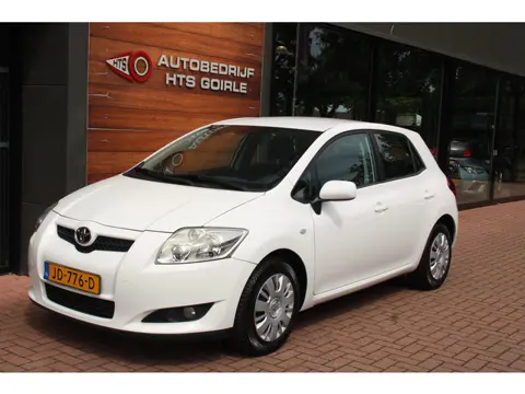 Toyota Auris 1.6-16V Terra