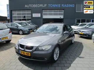 BMW 3-serie 320i Dynamic Executive