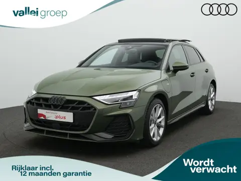 Audi A3 Sportback 40 TFSI e 204 pk S edition / S-Line | Panoramadak | Adaptive Cruise | Achteruitrij