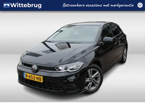Volkswagen Polo 1.0 TSI 95pk R-Line / Navigatie by APP / Parkeersensoren / LED / LM 16 inch / Digita
