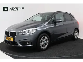 BMW 2-serie Active Tourer 218i Corporate Lease Executive (NAVIGATIE, SPORTSTOELEN, TREKHAAK, LED, PD