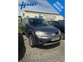 Mitsubishi Outlander 2.2 DI-D 156 PK 7-PERS INSTYLE *MOTOR DEFECT!* EXPORT | HANDEL