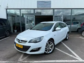 Opel Astra Sports Tourer 1.4 Turbo Sport LEER | NAVI |STOELVERWARMING | CLIMA | CRUISE | PDC | DEALE