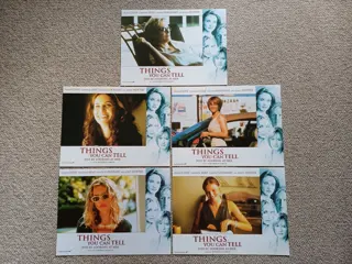 THINGS YOU CAN TELL JUST BY LOOKING AT HER lobbycard set.