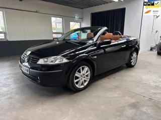 Renault Mégane Coupé-Cabriolet 2.0-16V Privilège Luxe