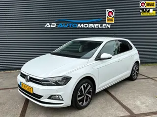 Volkswagen Polo 1.0 TSI Comfortline PARKEERSENSOREN/ CARPLAY