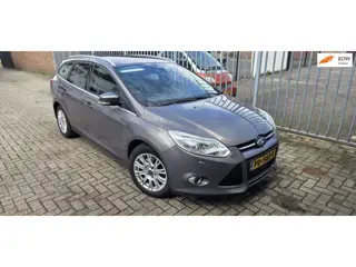 Ford Focus Wagon 1.6 TDCI Titanium station trekhaak clima nette staat