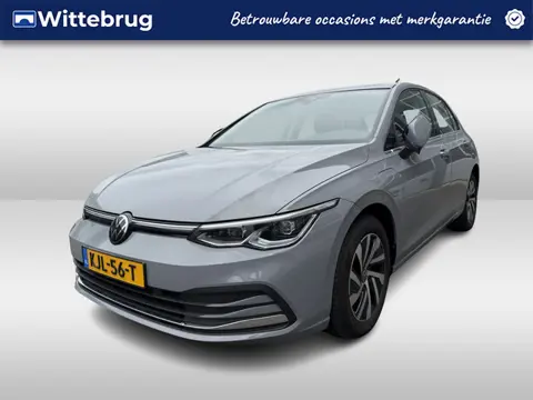 Volkswagen Golf 1.4 eHybrid 150kw / 204pk Style DSG Automaat Panoramadak / Memorystoel / IQ LED verl