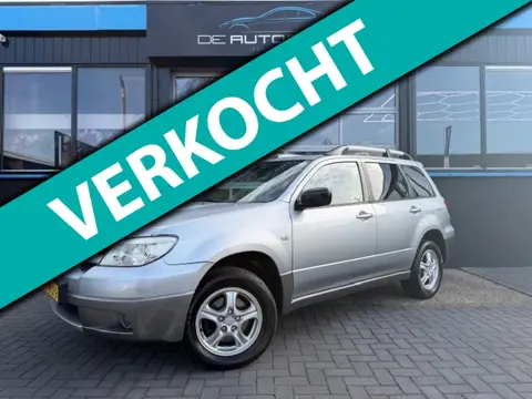 Mitsubishi Outlander Sport 2.0 Travel Airco Navi Carplay Achteruitrijcamera Dealeronderhouden Nieuwe
