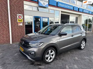 Volkswagen T-Cross 1.0 TSI Style trekaak camera
