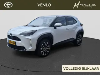 Toyota Yaris Cross 1.5 Hybrid First Edition RIJKLAAR | Trekhaak | All season | Camera | Navigatie