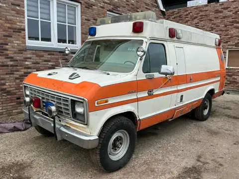 1980 Ford Econoline E350 Oldtimer Ambulance Camper Foodtruck